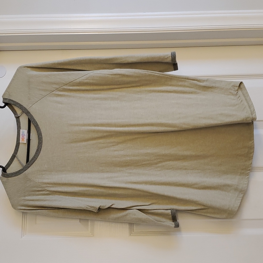 LuLaRoe Randy Unisex Tee